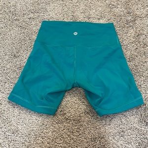 Lululemon Yoga Align High-Rise Short 6”